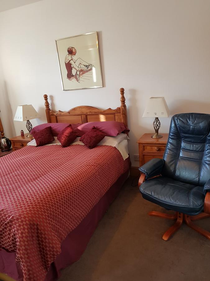 Room @ Jasmine Cottage บาธเกต ภายนอก รูปภาพ